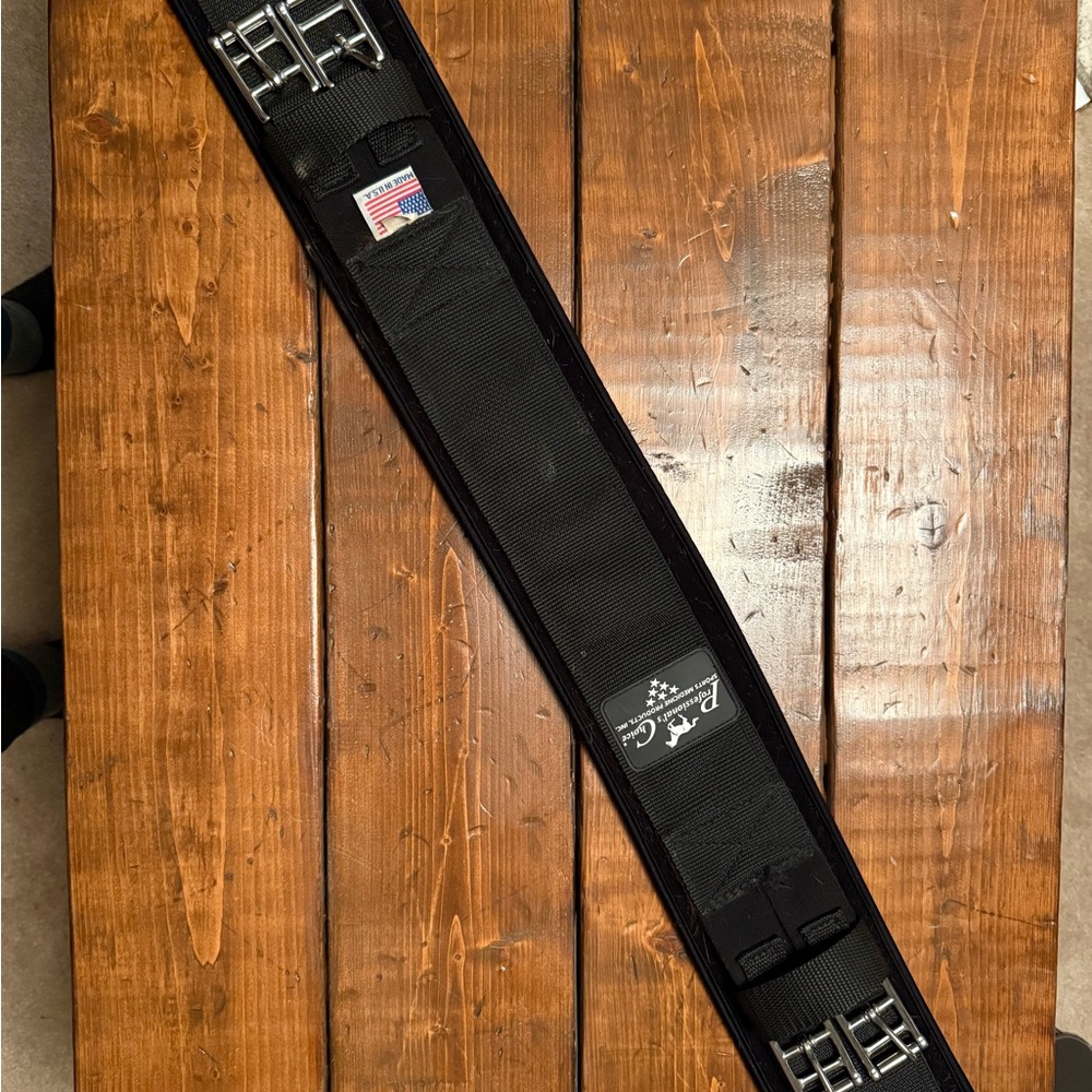 Professional's Choice SMx VenTECH Dressage Girth - 26”